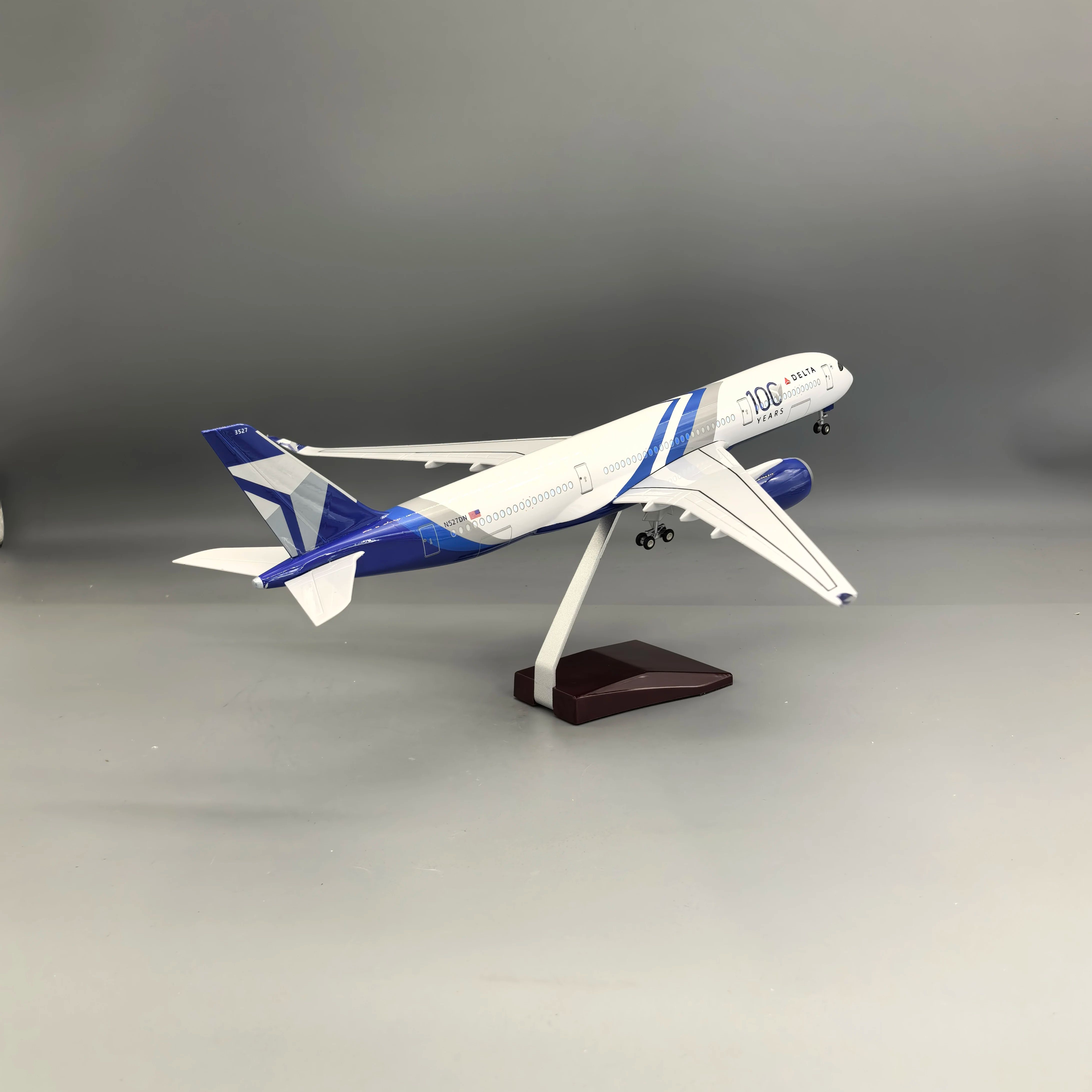 1/142 scale aircraft Delta A35 - Kids Education App reseña y precio
