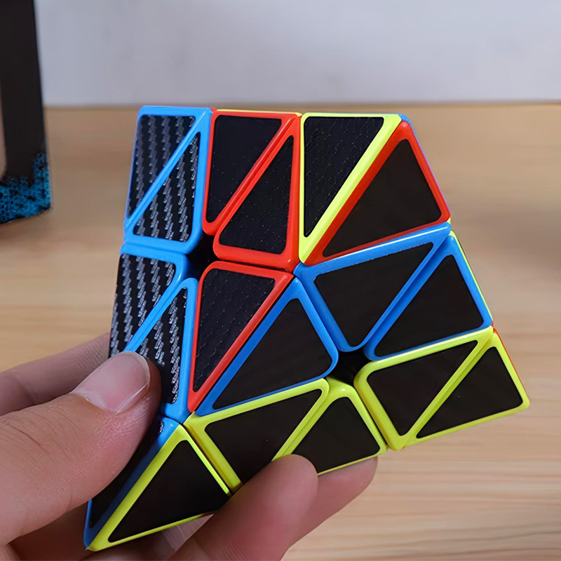 Variety Pyramid Speed Cube 3x3 - Brain Teaser Cube reseña y precio